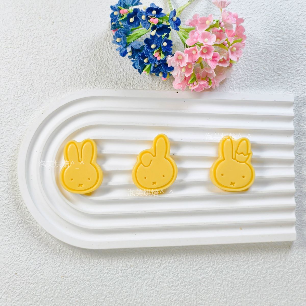 Cute 3D Press Cookie Mold with - Kitchen Appliances Packages review and price
