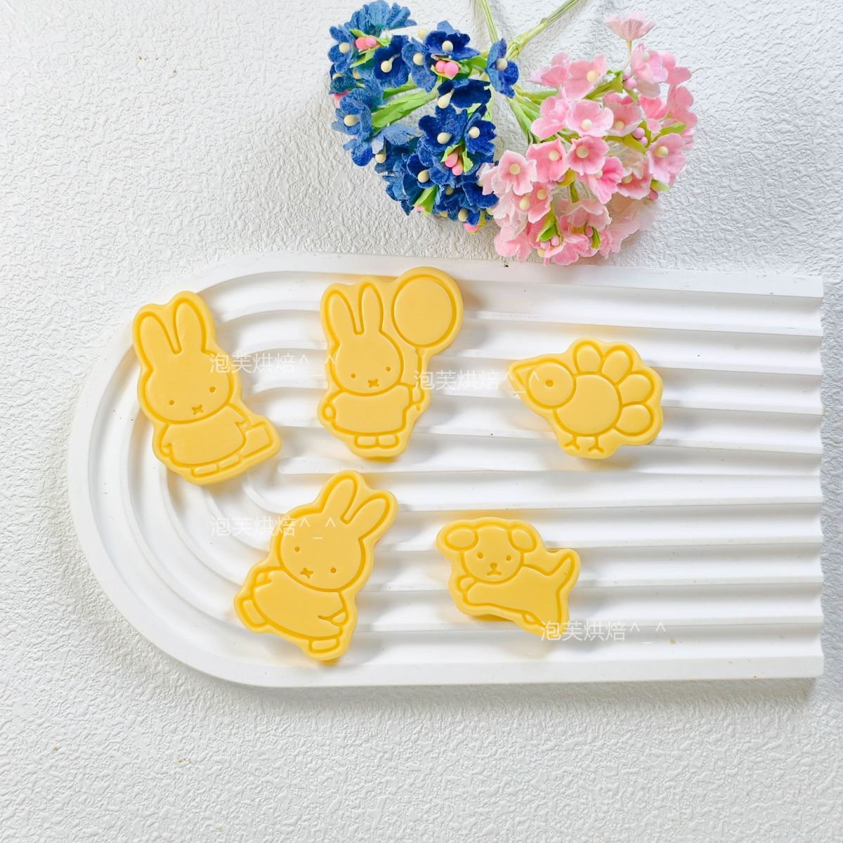 Cute 3D Press Cookie Mold with - Kitchen Appliances Packages review and price